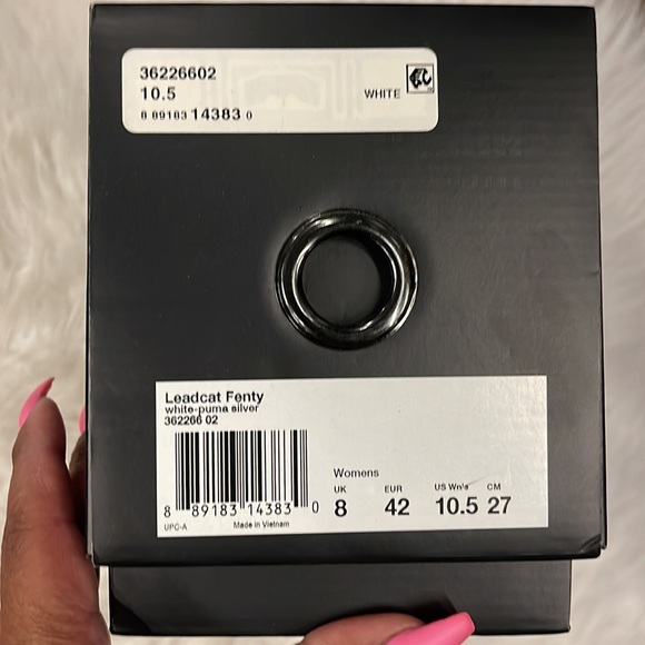 Fenty Faux Fur Leadcat White Slides - Size 10.5 - Picture 12 of 12